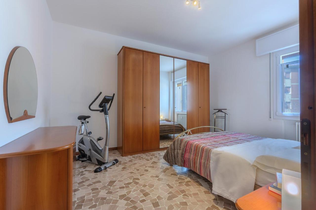 A 500 Mt Dalla Certosa Apartment Bologna Kültér fotó